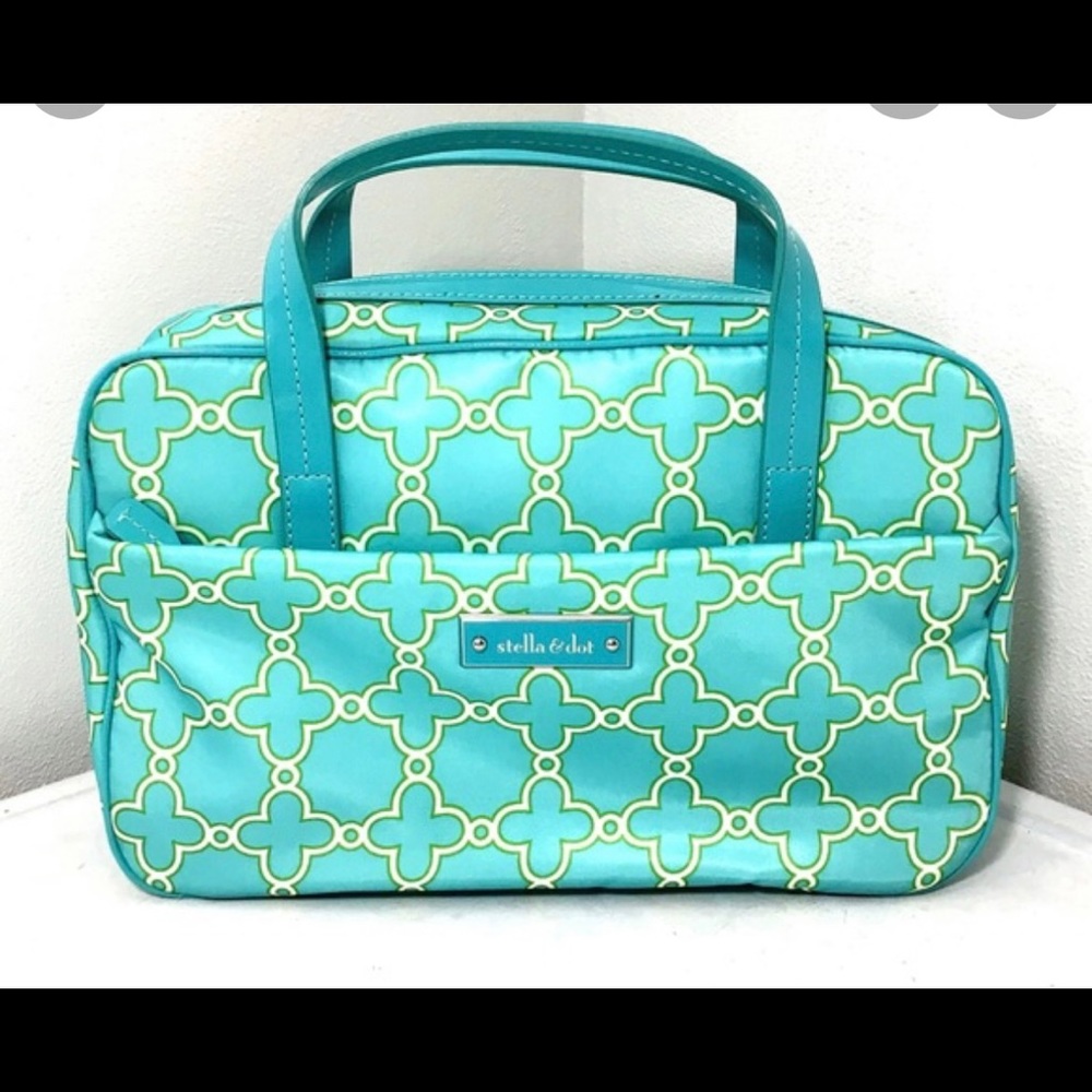 Stella and Dot large jewelry case EUC
